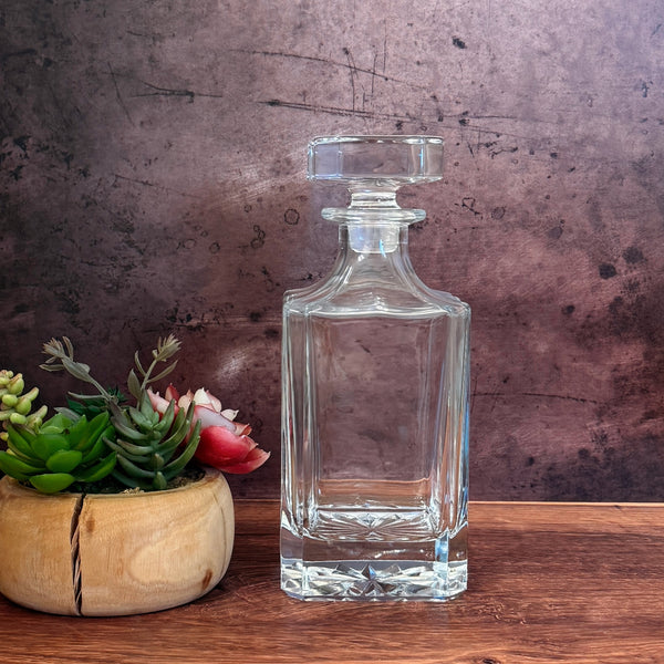 Personalized Whiskey Decanter - Square Style